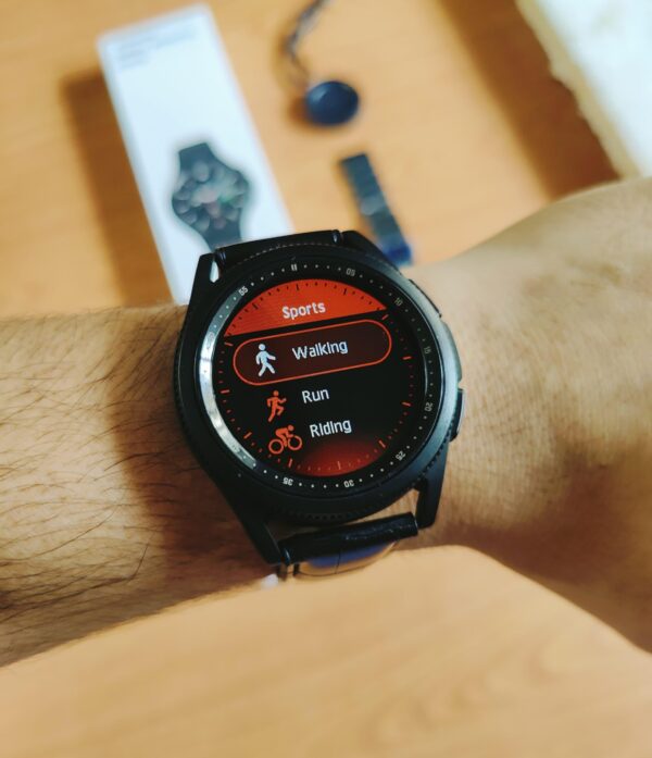 Samsung Galaxy Watch 4 - Image 6