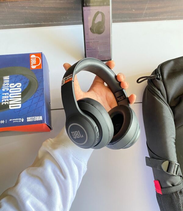JBL Everest Headphones